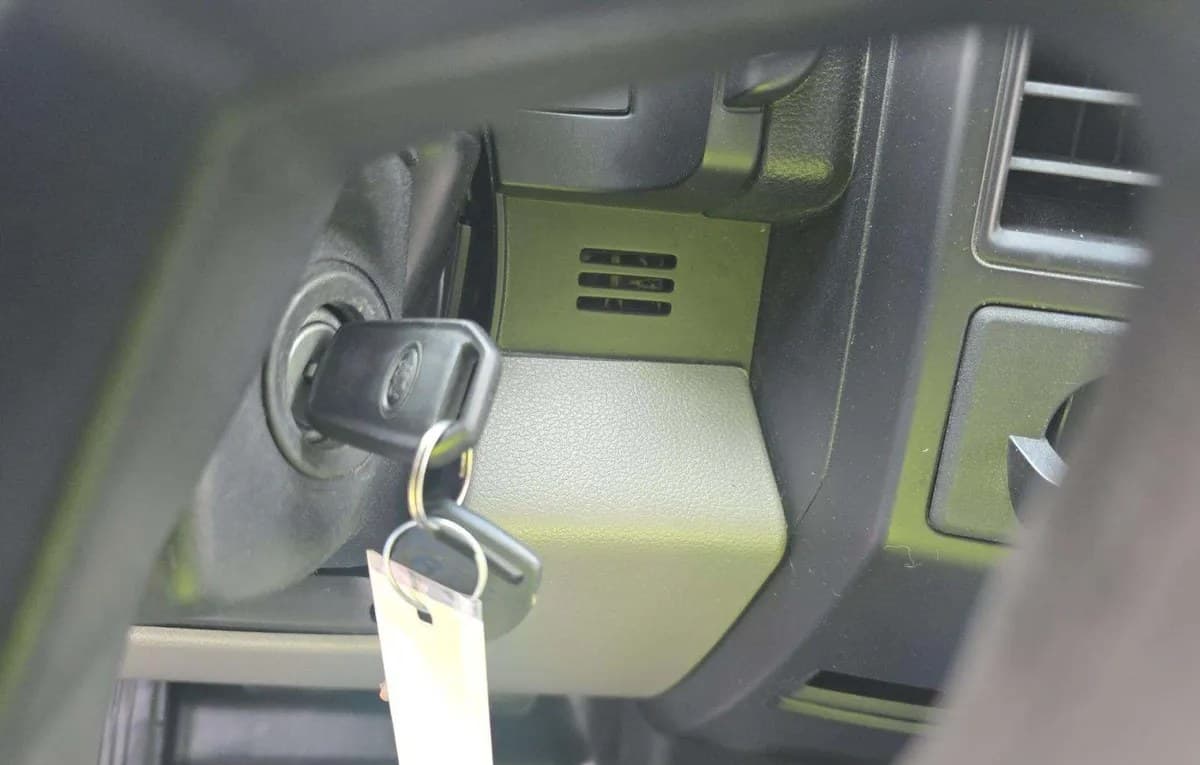 2018 FORD F-150 XL REGULAR CAB MEDIUM BED 5