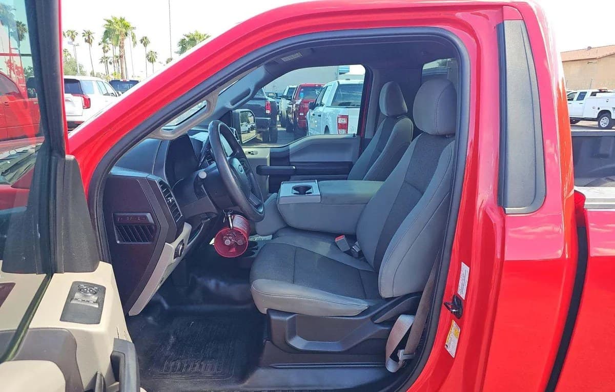 2019 FORD F-150 XL REGULAR CAB LONG BED 4