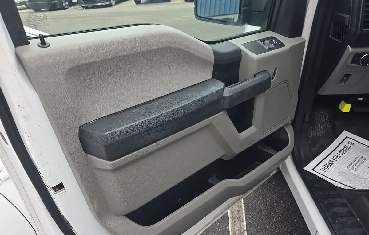 2019 FORD F-150 XL REGULAR CAB LONG BED 6
