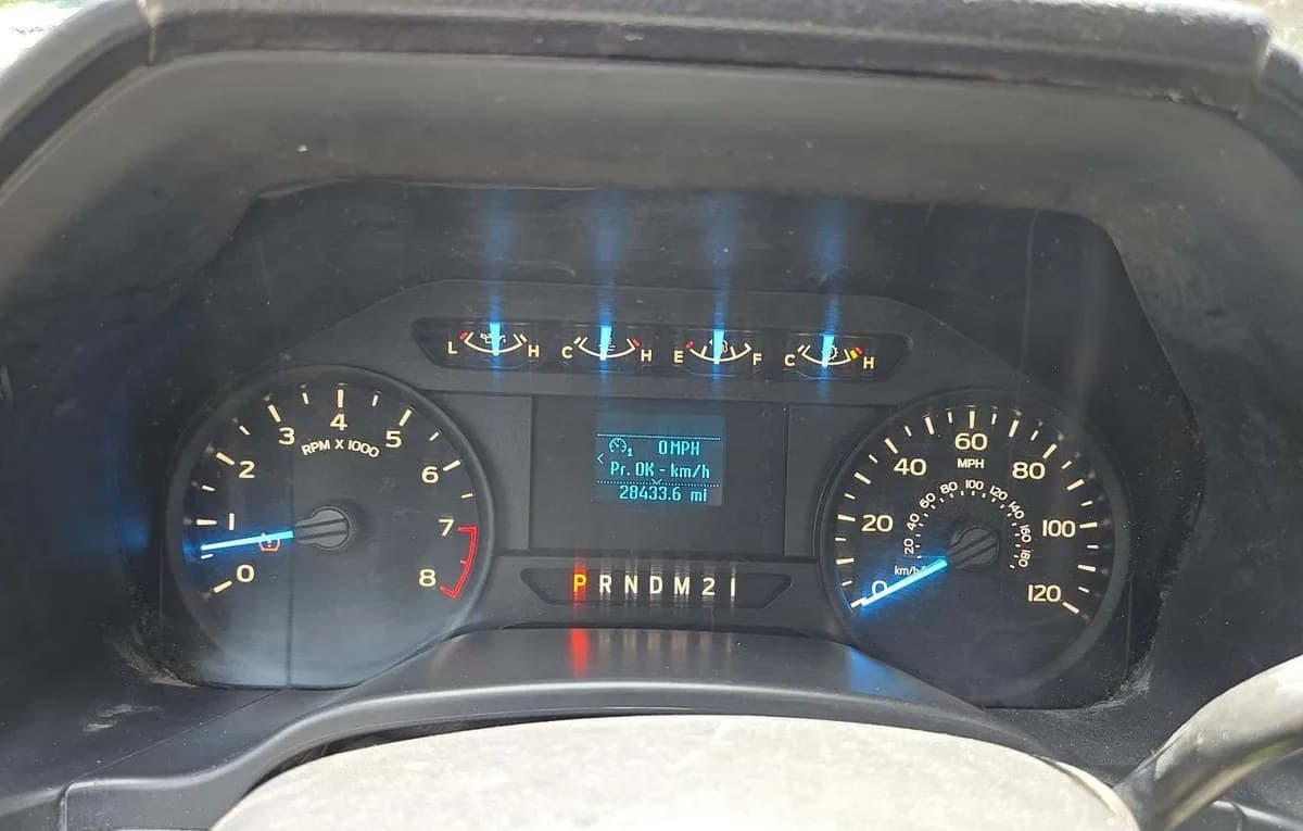 2020 FORD F-150 XL REGULAR CAB MEDIUM BED 6