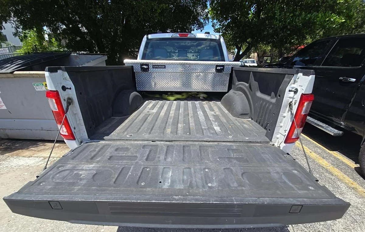 2022 FORD F-150 XL REGULAR CAB MEDIUM BED 7