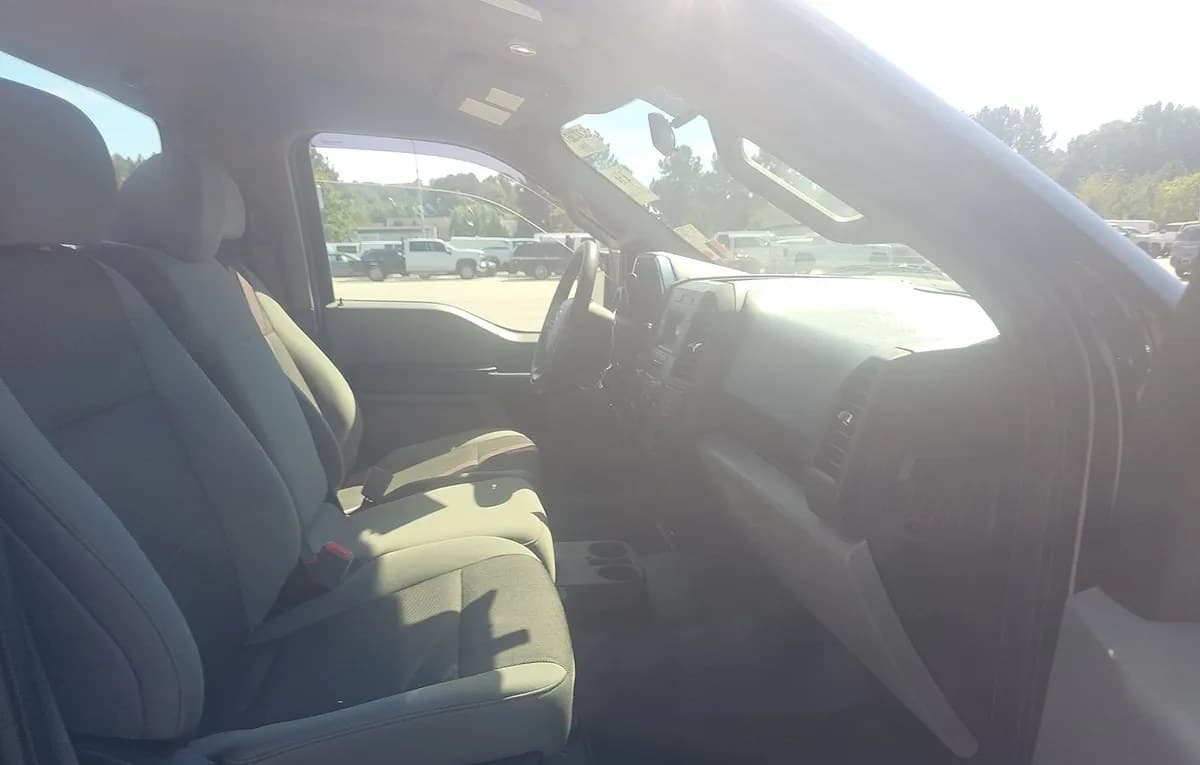 2018 FORD F-150 XL REGULAR CAB MEDIUM BED 5