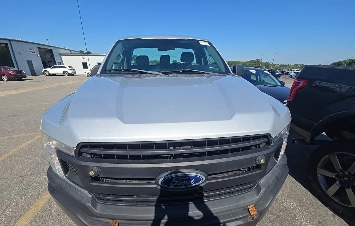2018 FORD F-150 XL REGULAR CAB MEDIUM BED 3