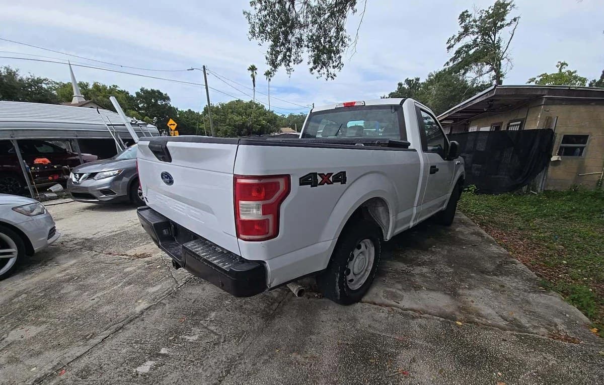2019 FORD F-150 XL REGULAR CAB MEDIUM BED 4