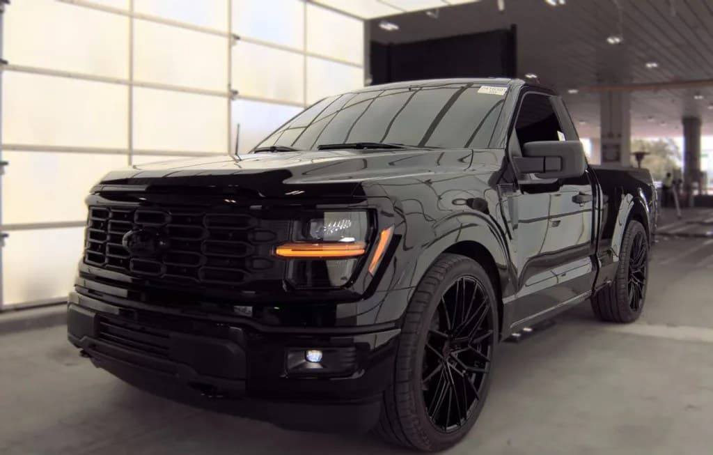 2025 FORD F-150 XL REGULAR CAB MEDIUM BED