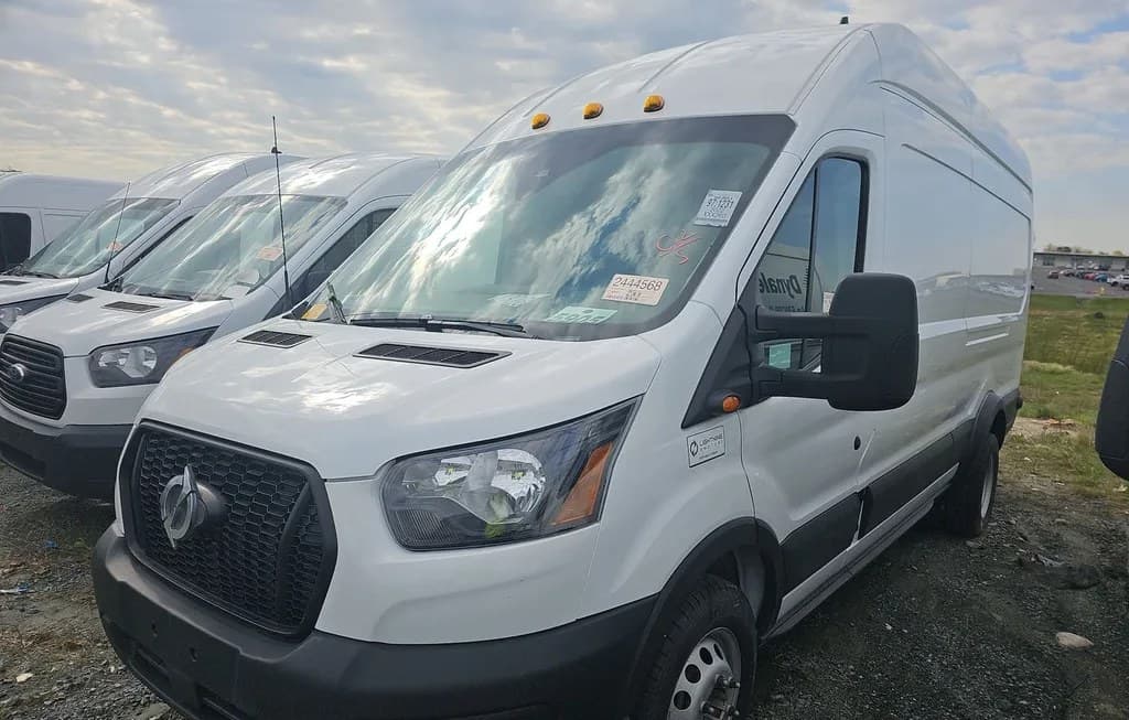 2022 FORD TRANSIT 350 HD CARGO VAN 11000 GVWR DRW HIGH ROOF 148.0" WB