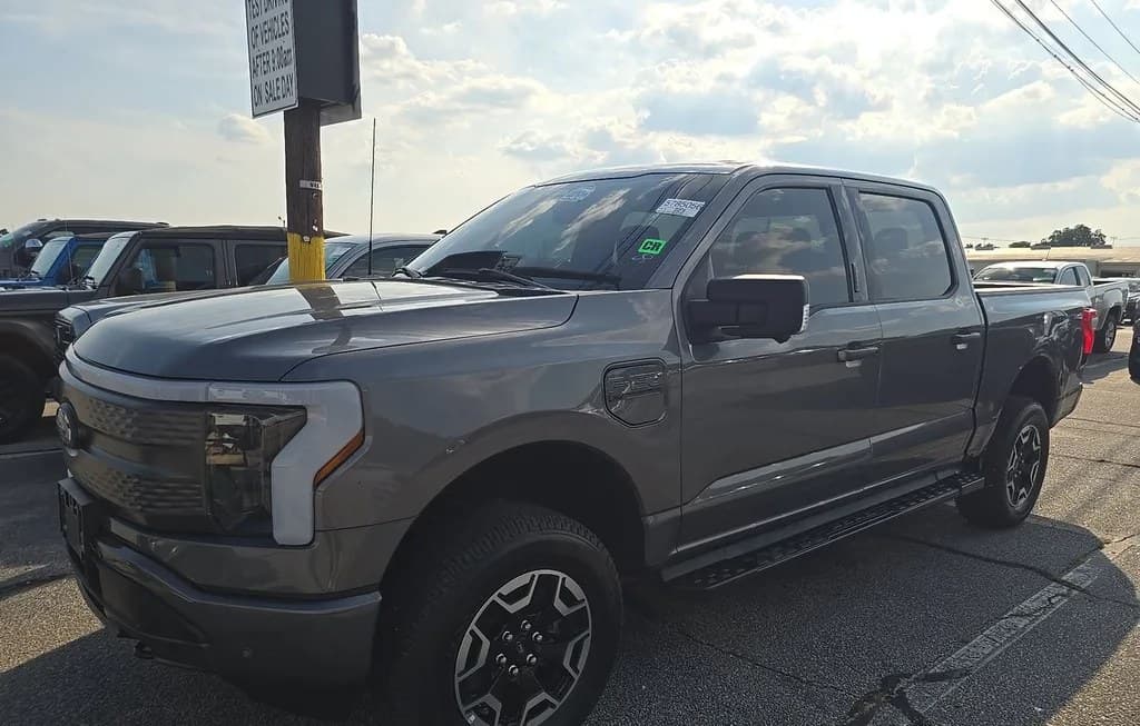 2023 FORD F-150 LIGHTNING XLT CREW CAB SHORT BED