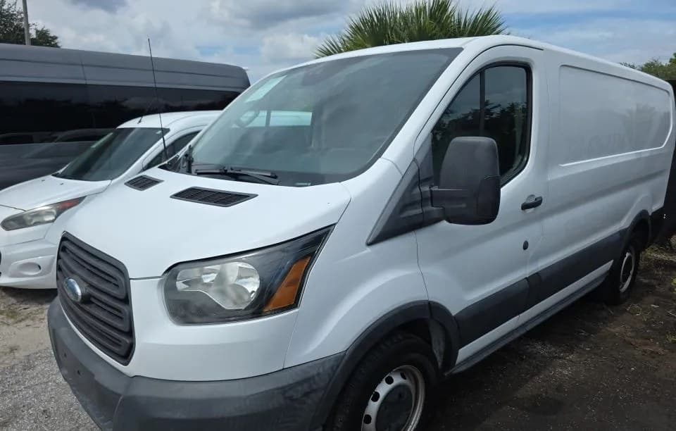 2018 FORD TRANSIT 150 CARGO VAN W/RH SWING-OUT DOORS LOW ROOF 129.9" WB