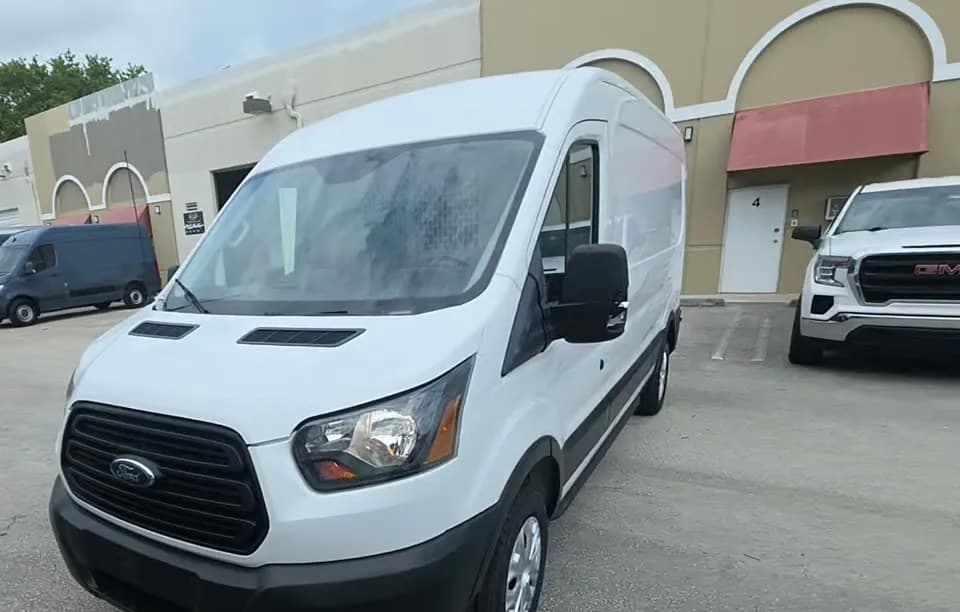 2019 FORD TRANSIT 150 CARGO VAN W/RH SLIDING DOOR MEDIUM ROOF 147.6" WB