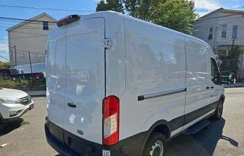2019 FORD TRANSIT 250 Base 4