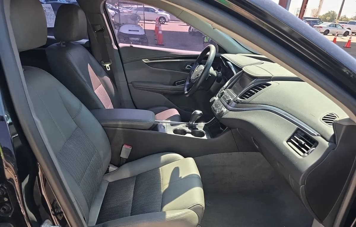 2019 CHEVROLET IMPALA LS 5