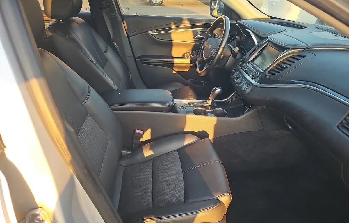 2020 CHEVROLET IMPALA LT 4
