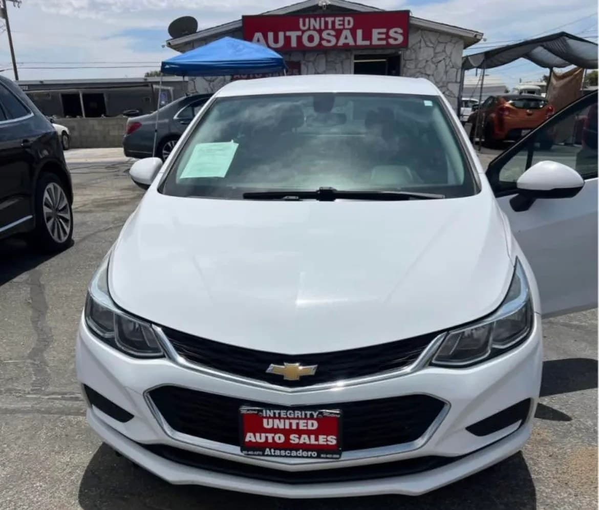 2017 CHEVROLET CRUZE LS 2