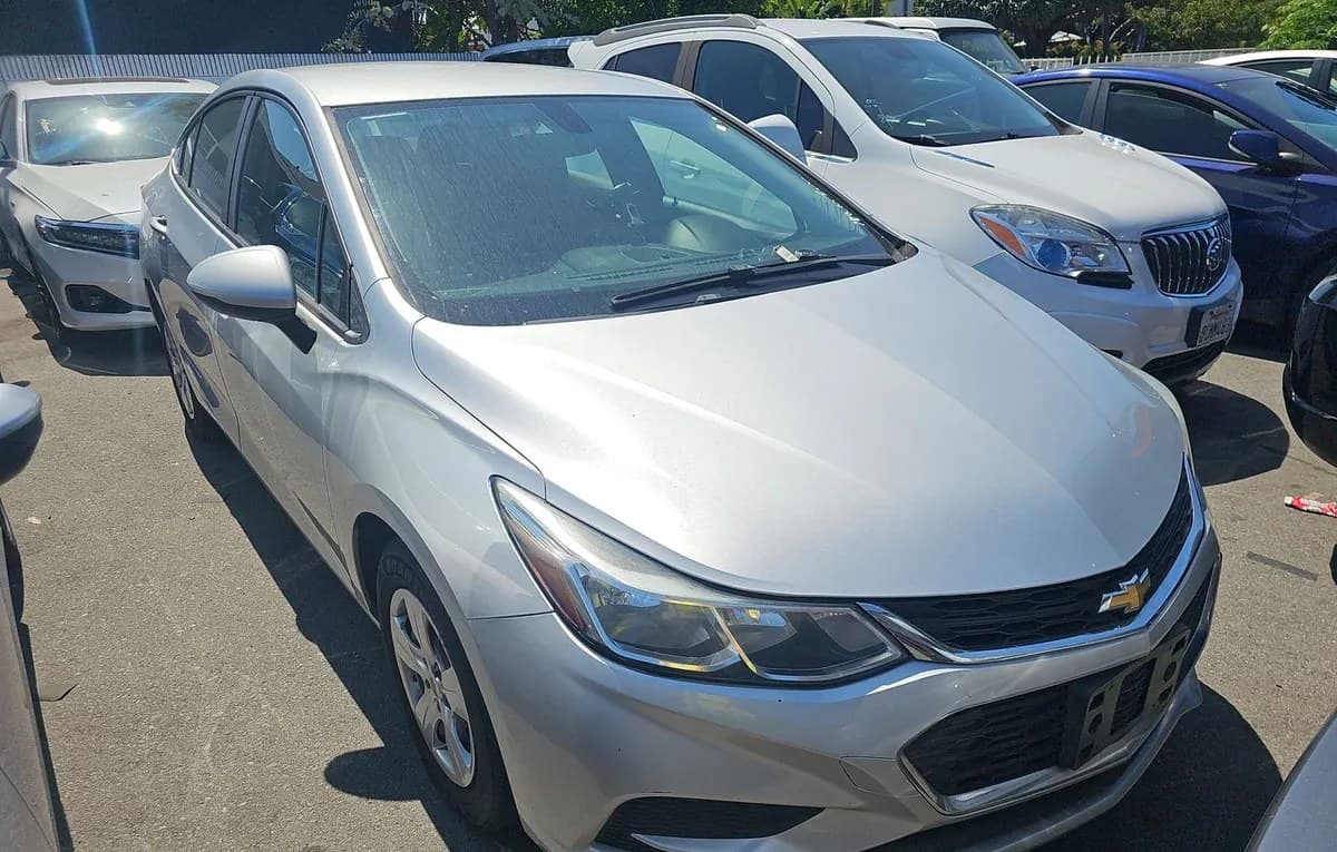 2017 CHEVROLET CRUZE LS 3