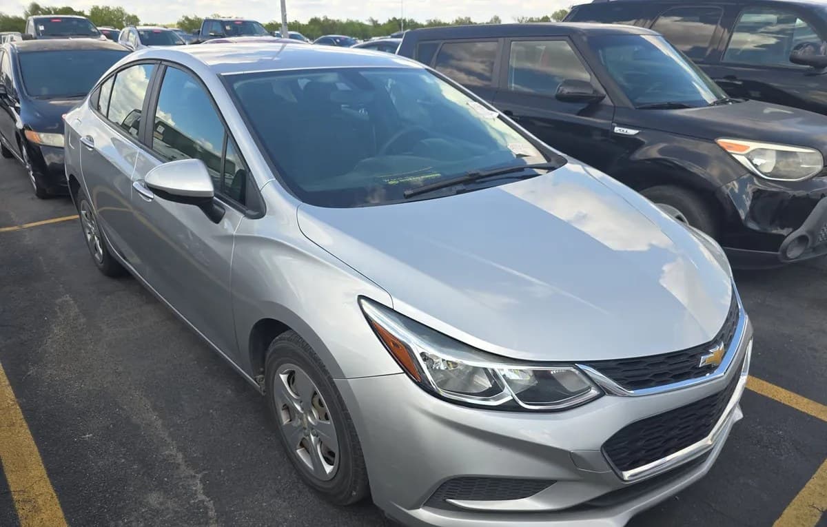 2017 CHEVROLET CRUZE LS 4