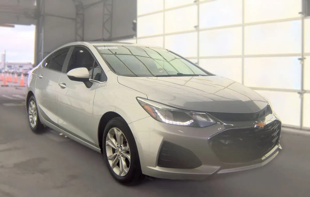 2019 CHEVROLET CRUZE LT 3