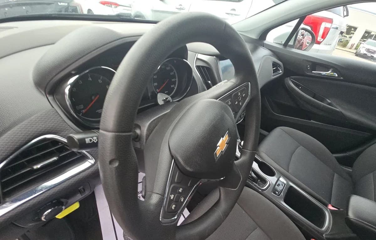 2019 CHEVROLET CRUZE LT 6