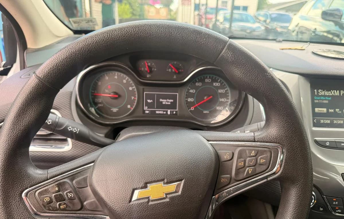 2017 CHEVROLET CRUZE LT 6