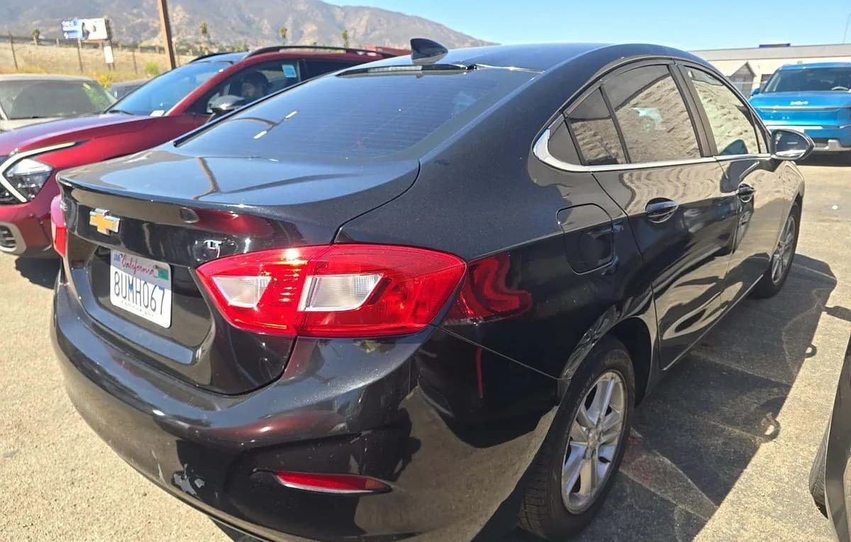2017 CHEVROLET CRUZE LT 3