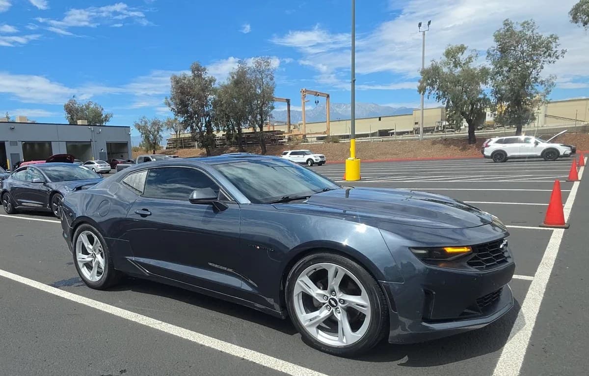 2019 CHEVROLET CAMARO 1LT 4