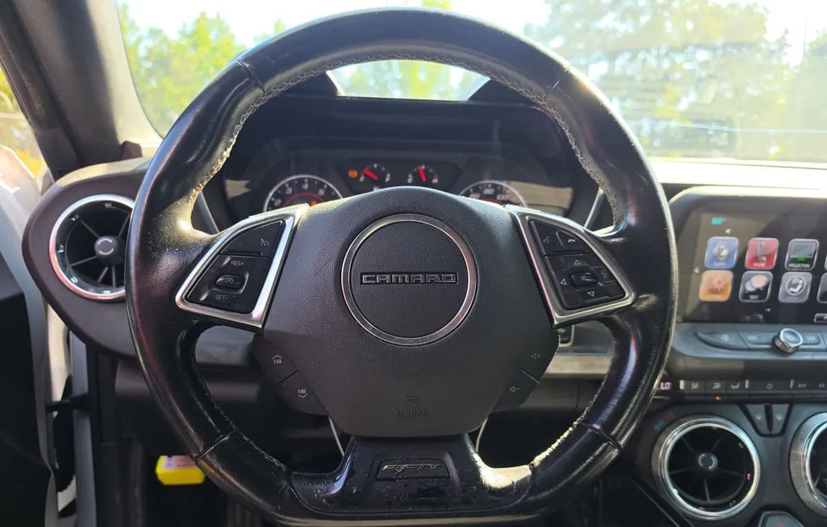 2017 CHEVROLET CAMARO 1LT 7