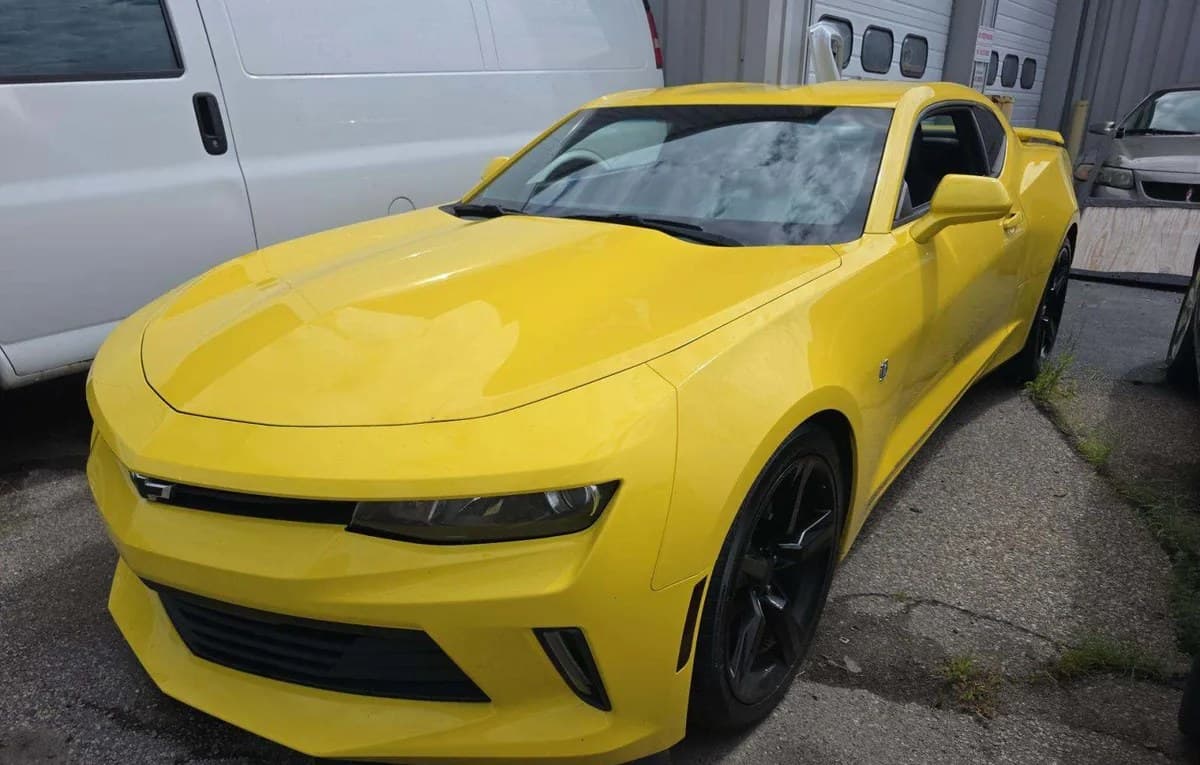 2017 CHEVROLET CAMARO 1LT 2
