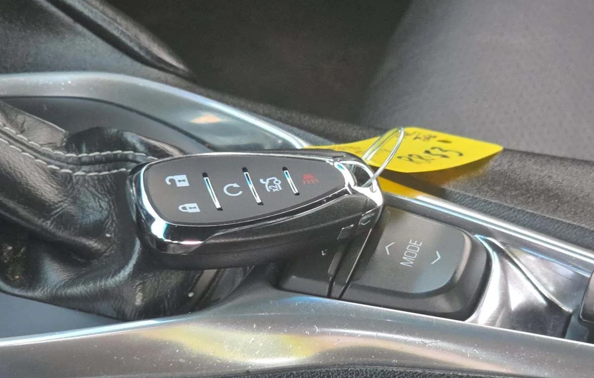 2017 CHEVROLET CAMARO 1LT 5