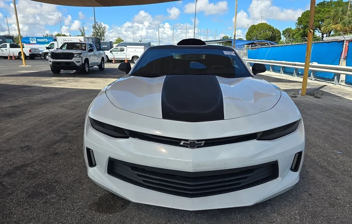 2018 CHEVROLET CAMARO 1LT 3