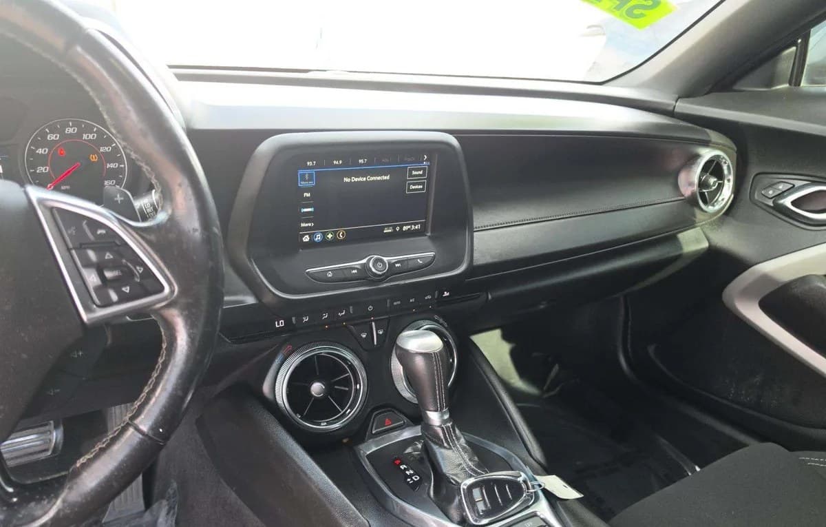 2019 CHEVROLET CAMARO 1LT 7