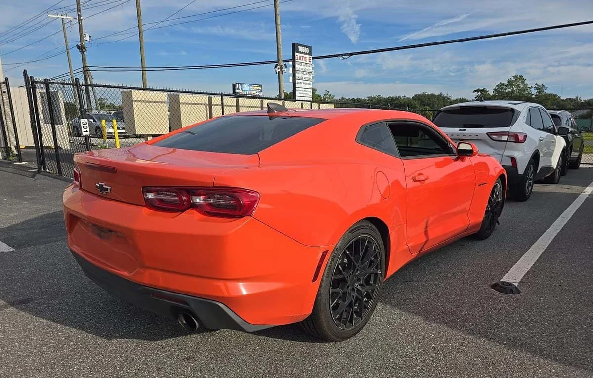 2019 CHEVROLET CAMARO 1LT 4