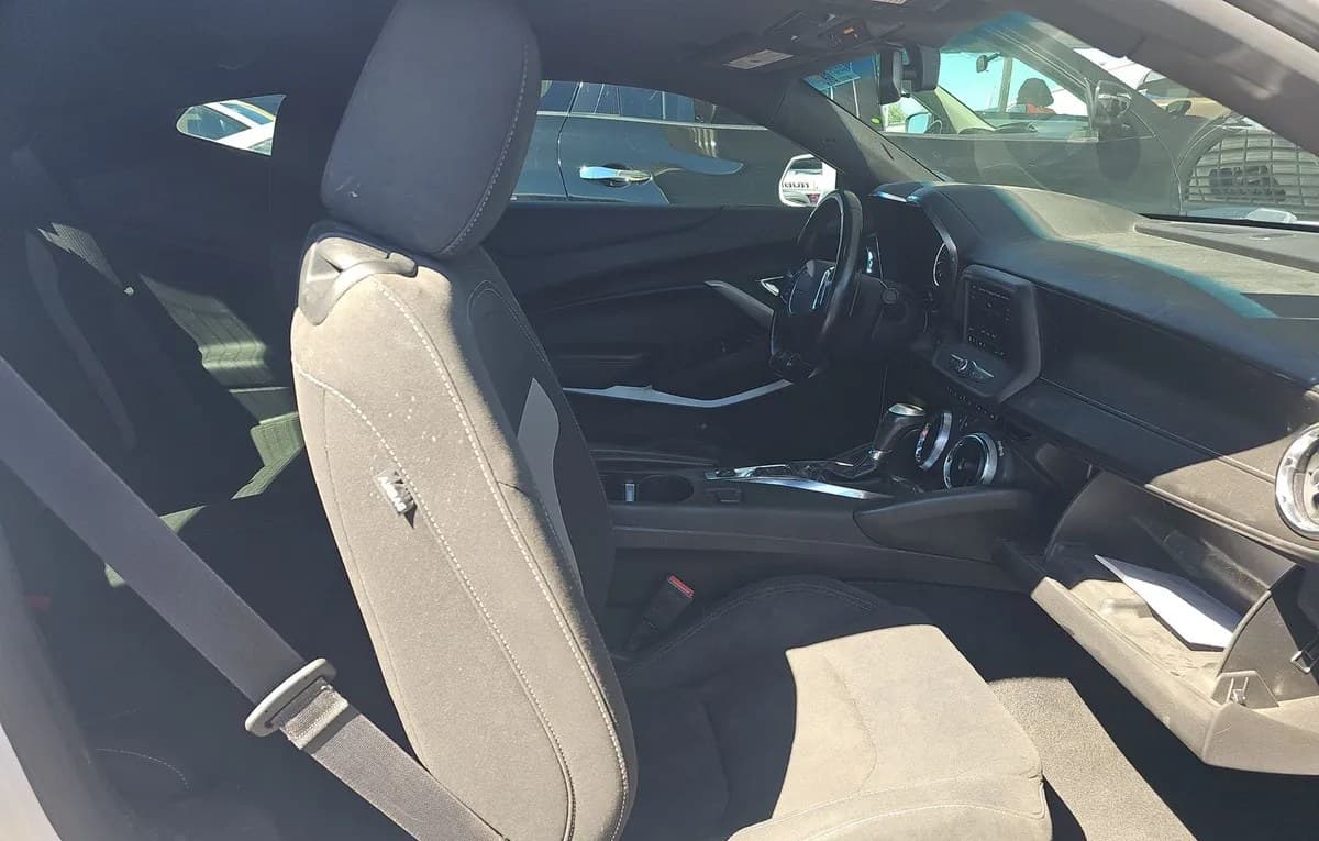 2021 CHEVROLET CAMARO 1LT 5