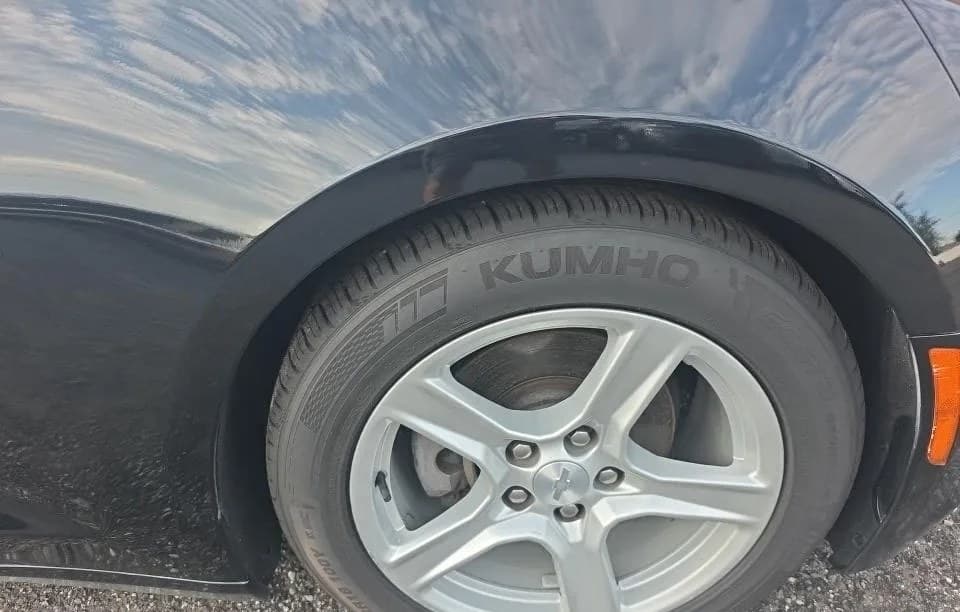 2019 CHEVROLET CAMARO 1LT 6
