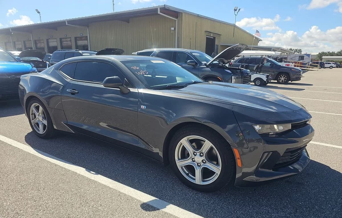 2017 CHEVROLET CAMARO 2LT 4