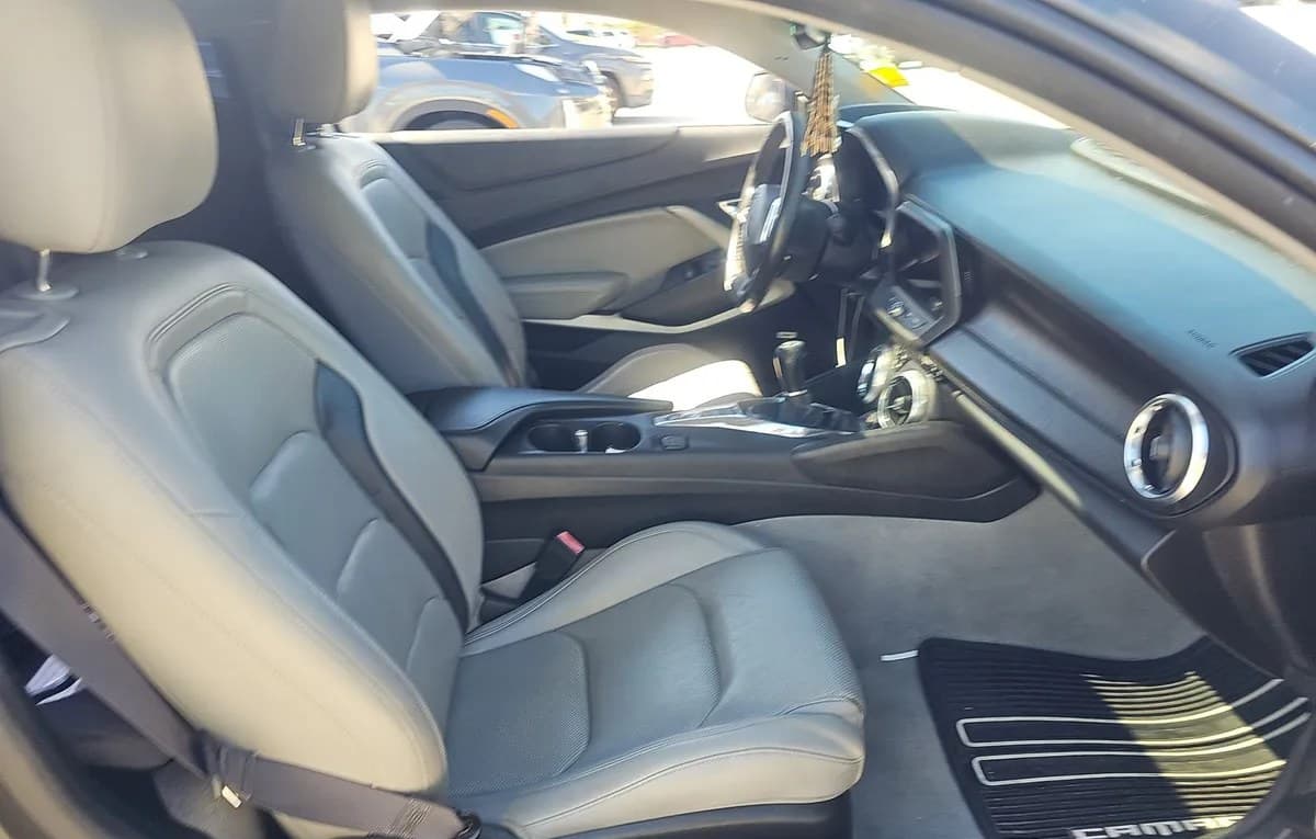 2017 CHEVROLET CAMARO 2LT 5