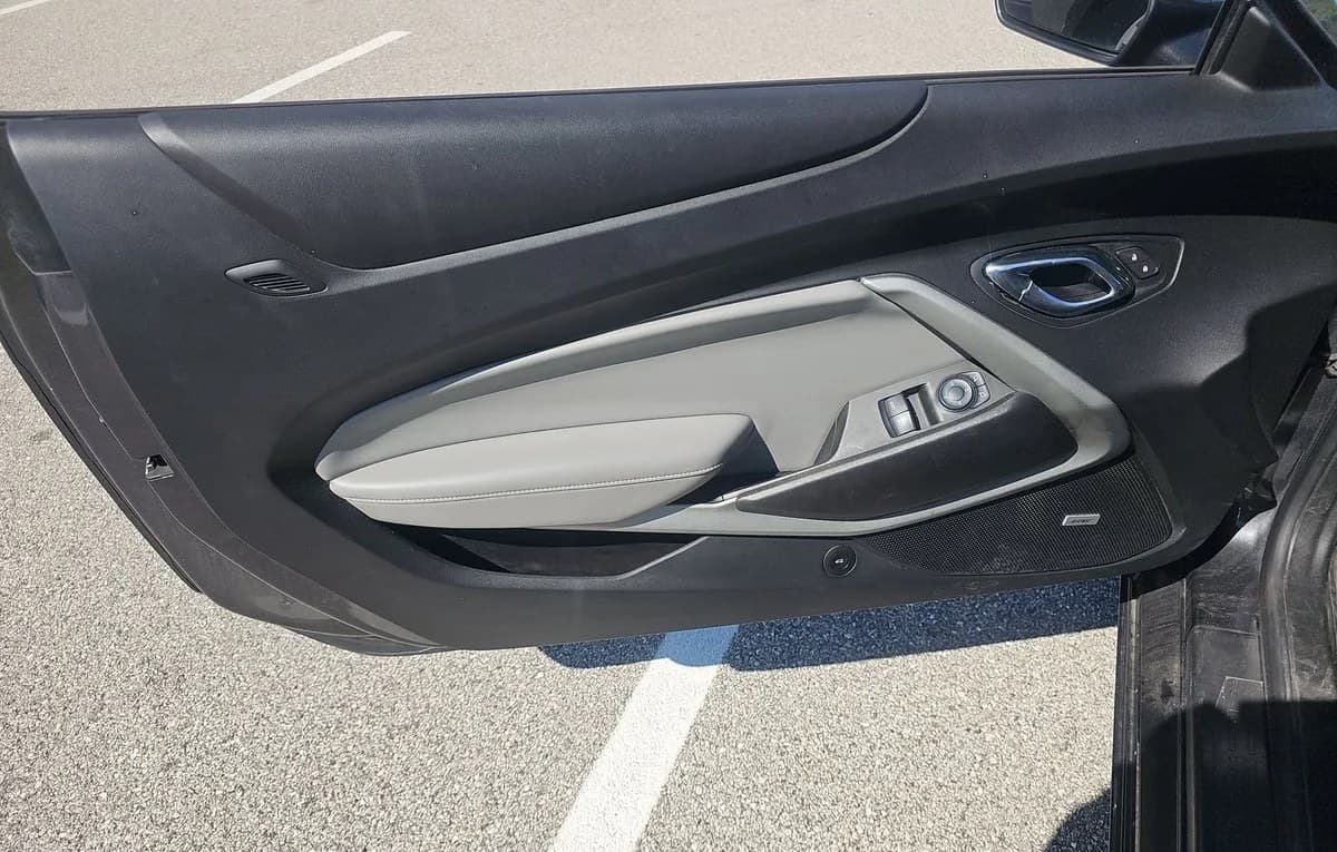 2017 CHEVROLET CAMARO 2LT 6
