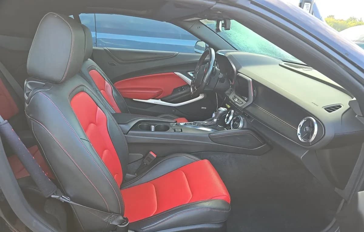 2018 CHEVROLET CAMARO 2LT 5
