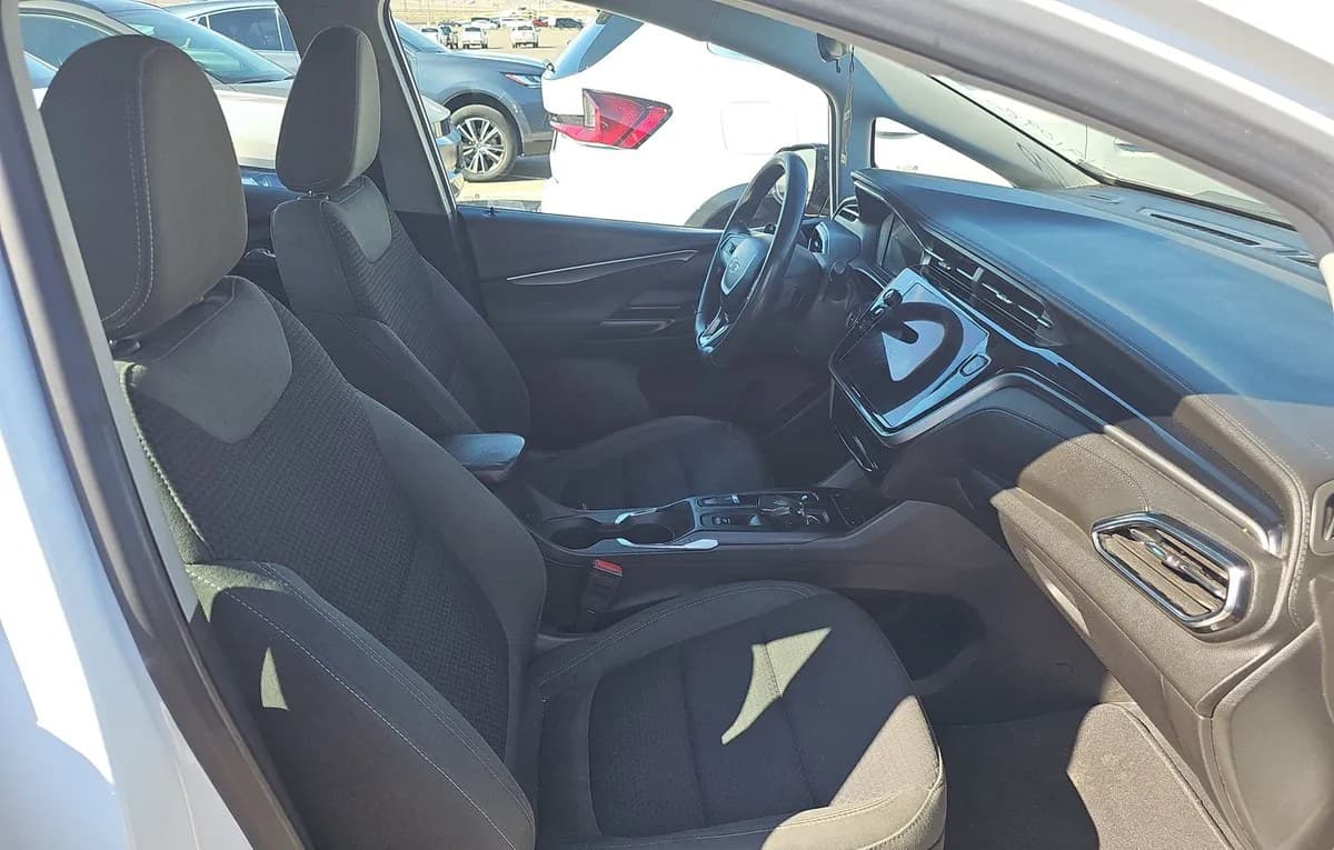 2023 CHEVROLET BOLT EV 1LT 5
