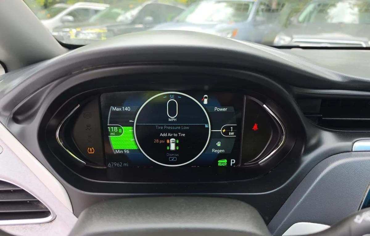 2019 CHEVROLET BOLT EV LT 6