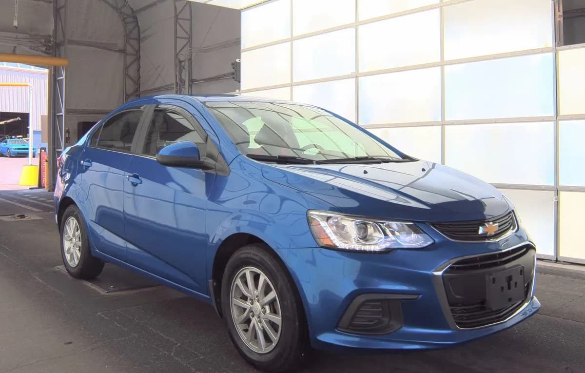 2020 CHEVROLET SONIC LT 4