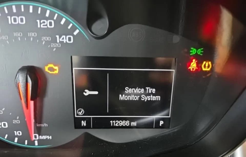 2017 CHEVROLET SONIC LT 6