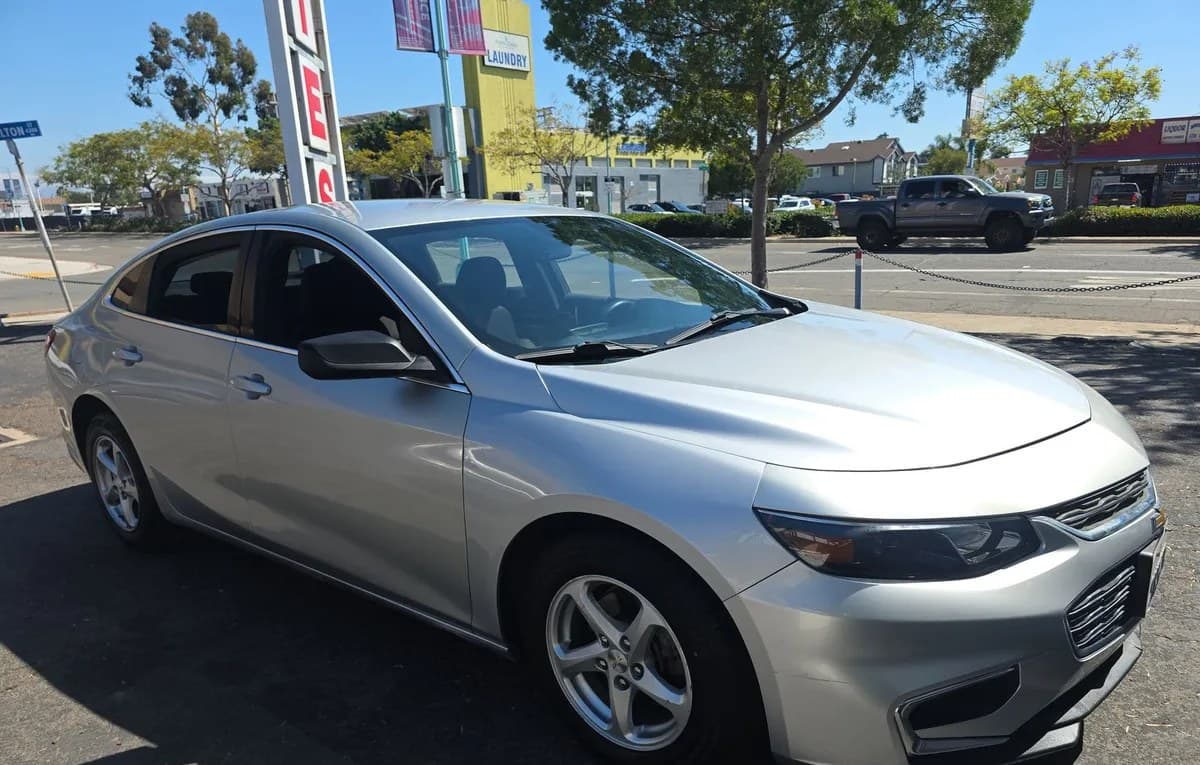 2018 CHEVROLET MALIBU LS 4