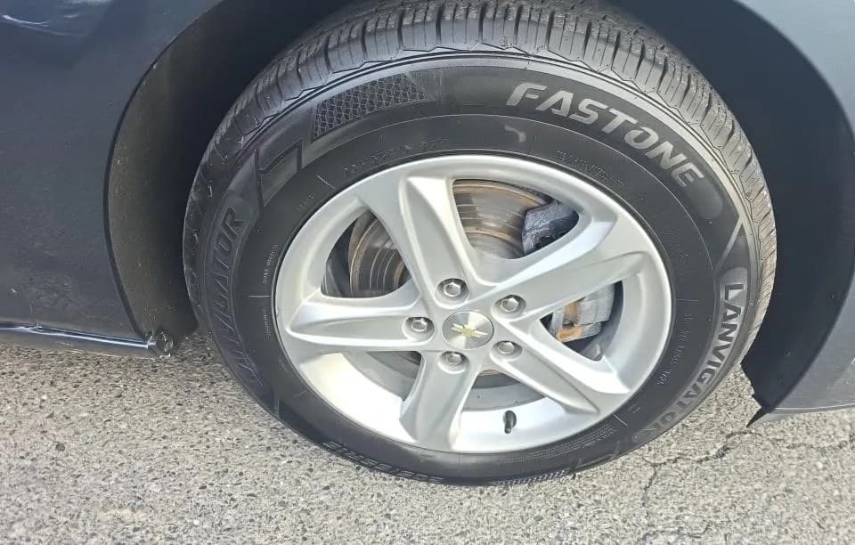 2019 CHEVROLET MALIBU LS 6
