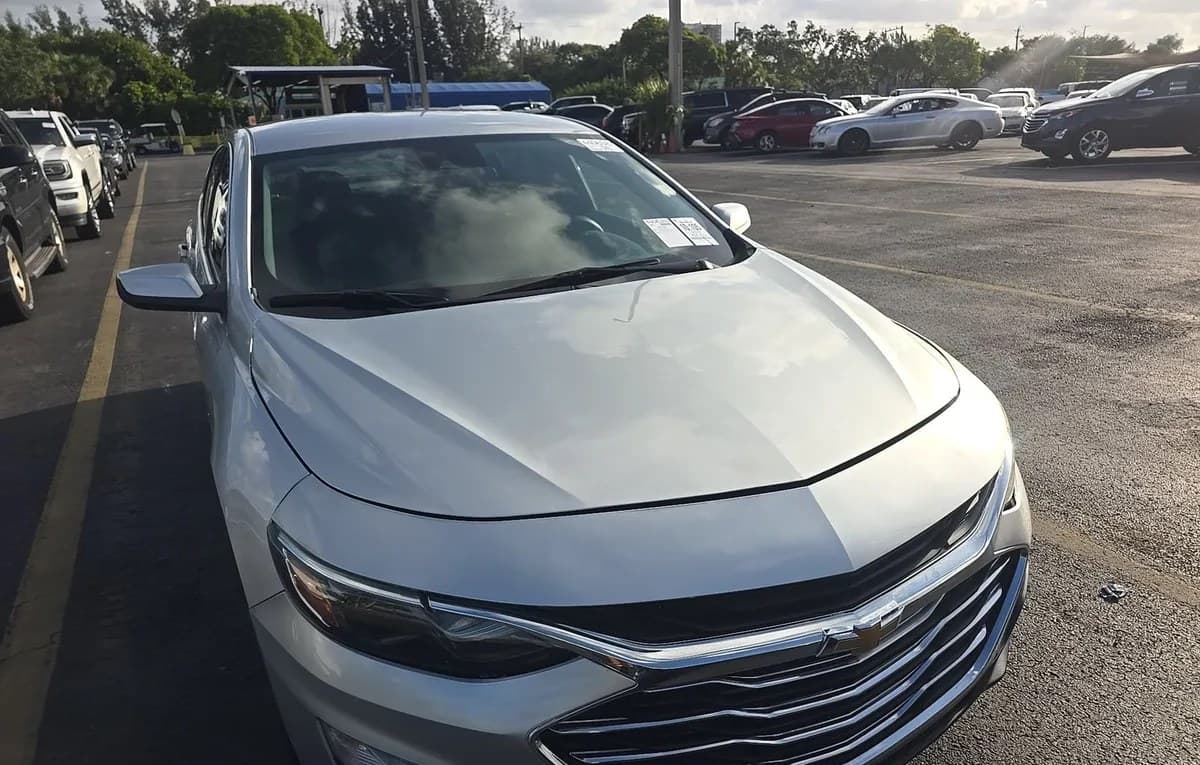 2022 CHEVROLET MALIBU LS 4