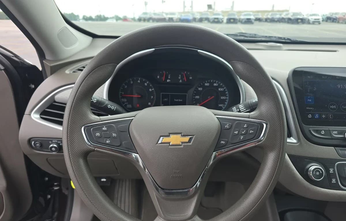 2020 CHEVROLET MALIBU LS 7