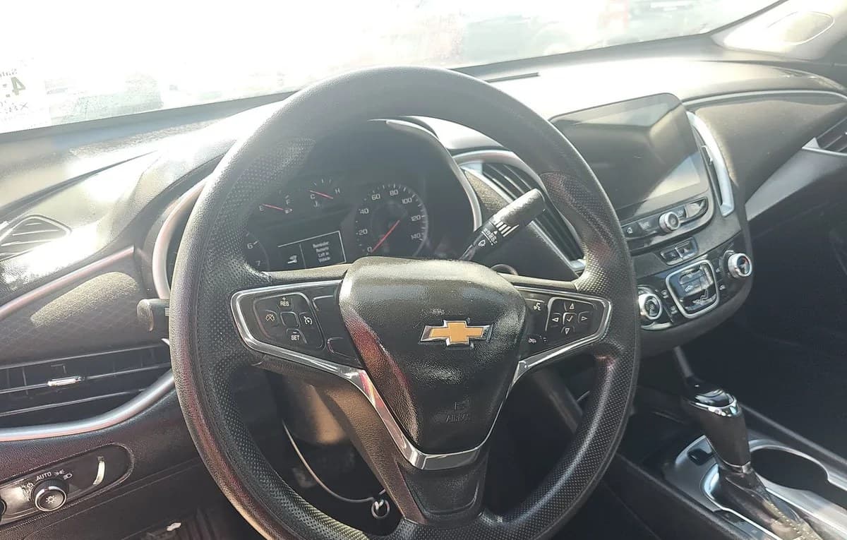 2020 CHEVROLET MALIBU LS 7
