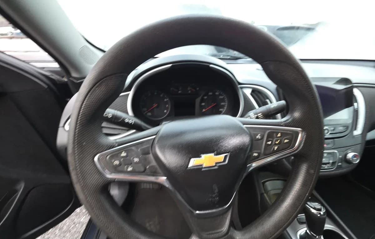 2019 CHEVROLET MALIBU LS 6