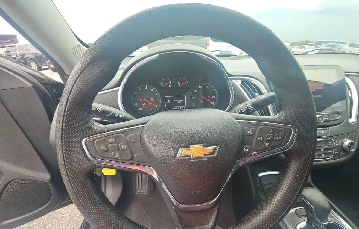 2021 CHEVROLET MALIBU LT 7