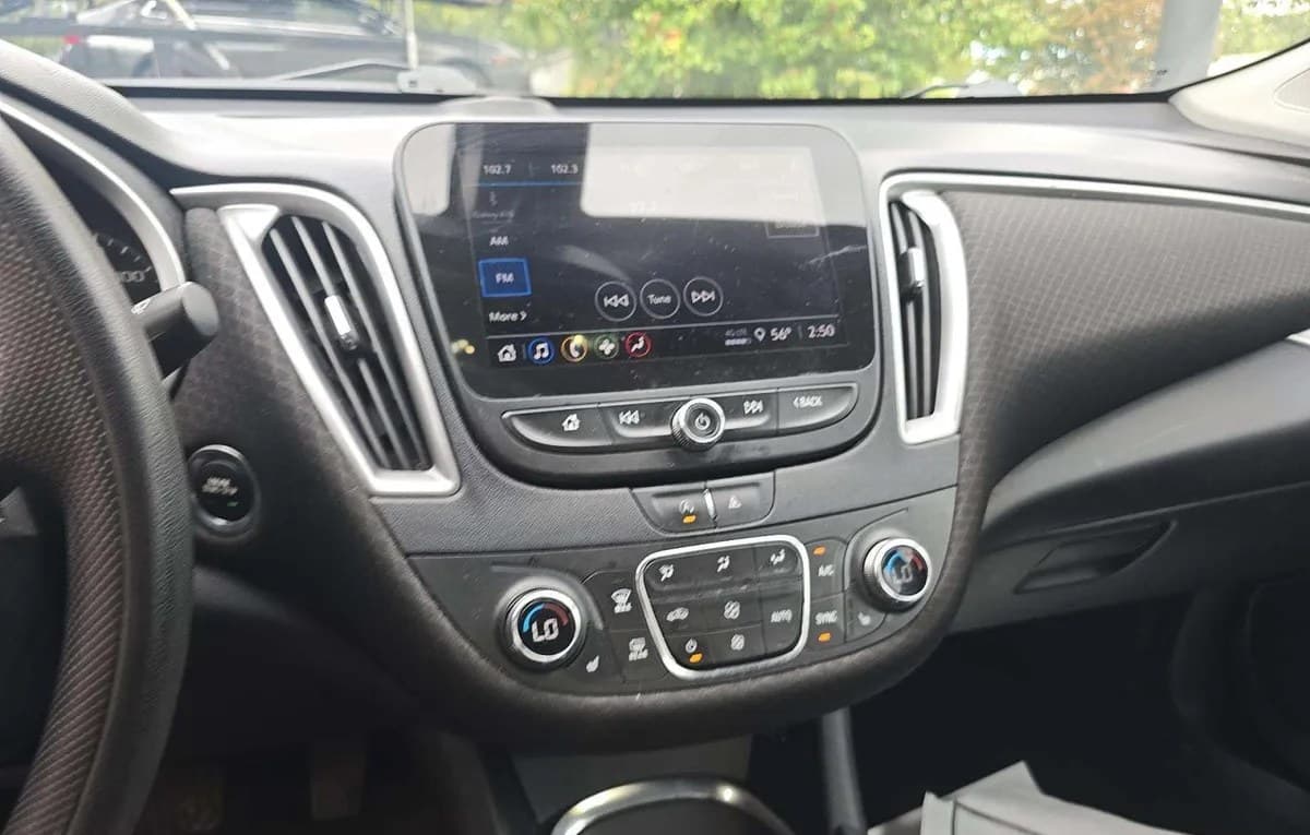 2022 CHEVROLET MALIBU LT 7