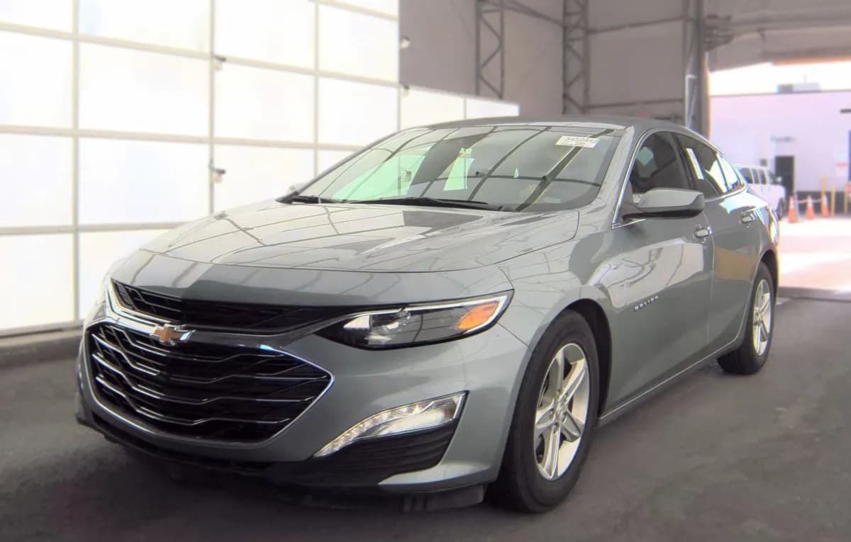 2024 CHEVROLET MALIBU LT 2
