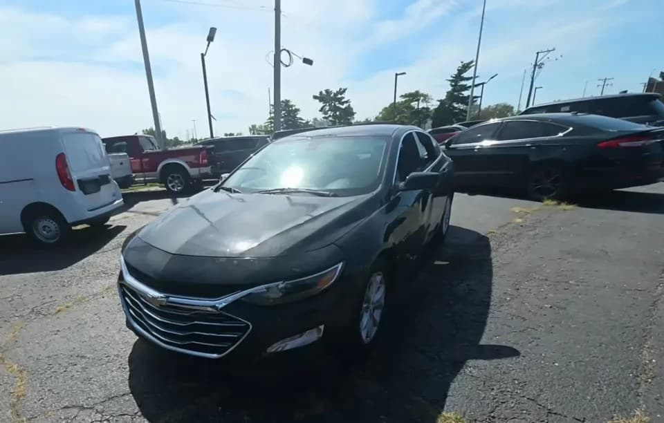 2020 CHEVROLET MALIBU LT 2